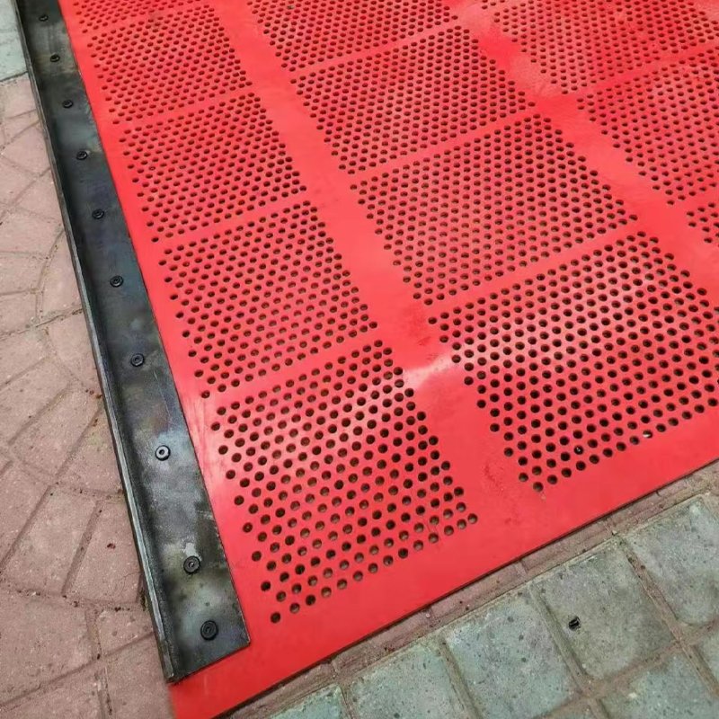 RUBBER SELF CLEANING SCREENS